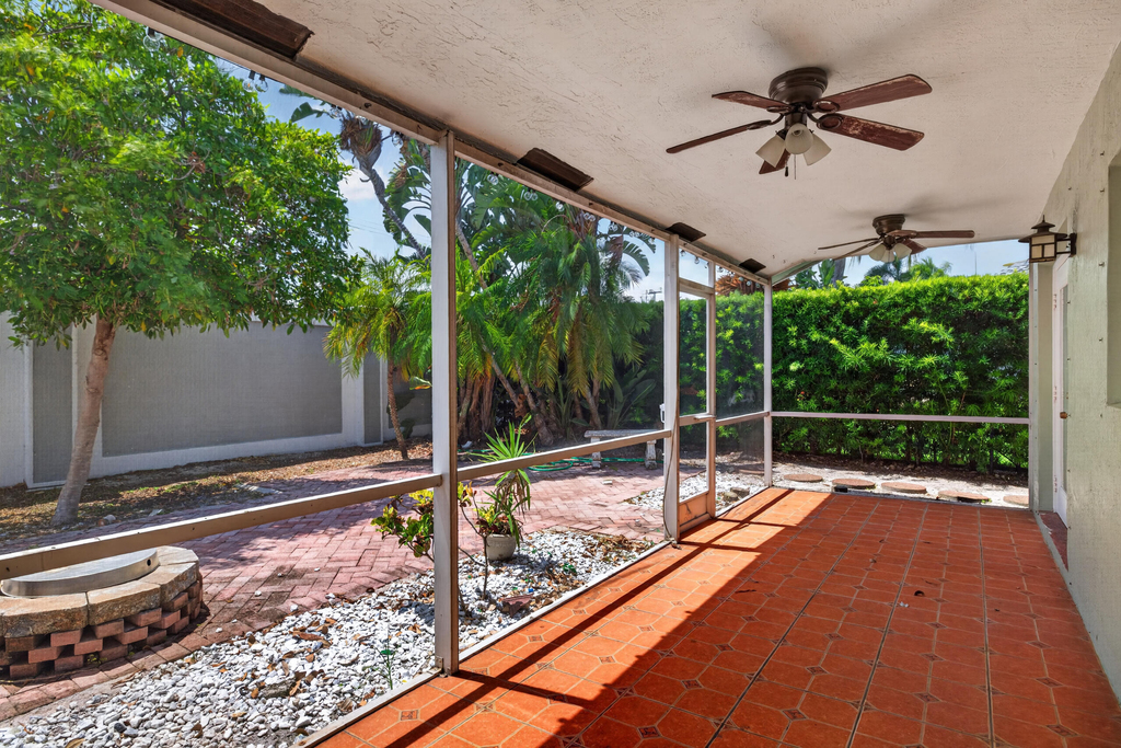 4481 Nw 20th Avenue - Photo 35