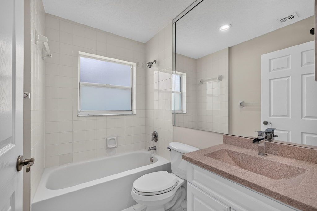 4481 Nw 20th Avenue - Photo 25