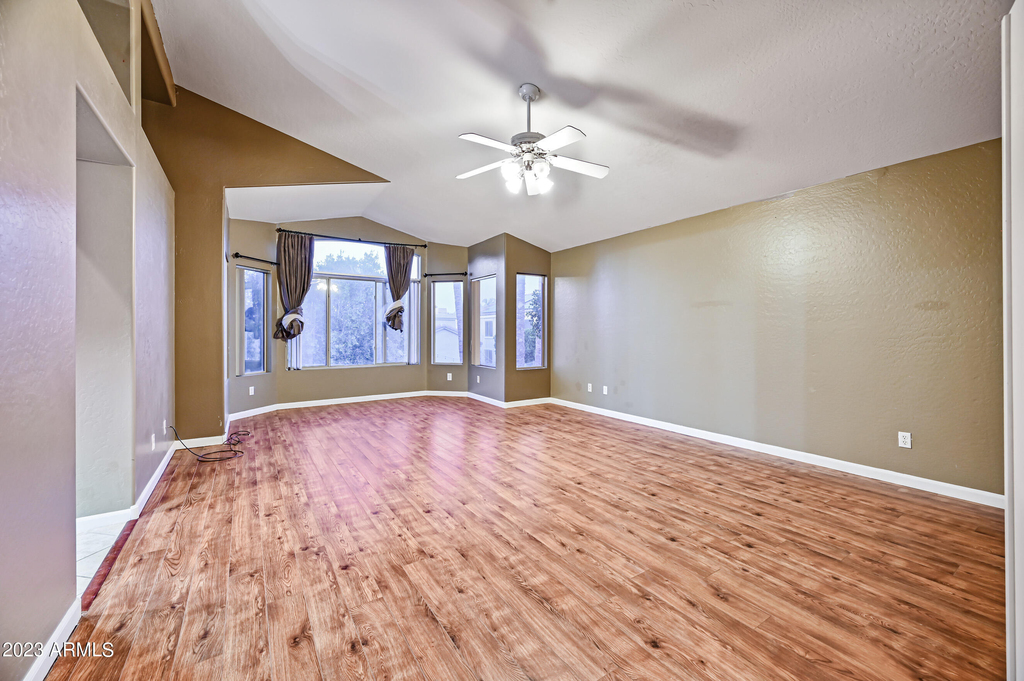 6780 W Amigo Drive - Photo 32