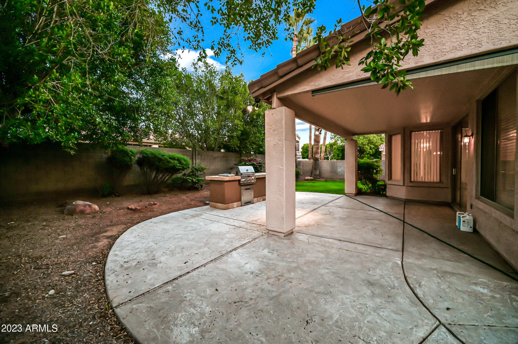 6780 W Amigo Drive - Photo 8