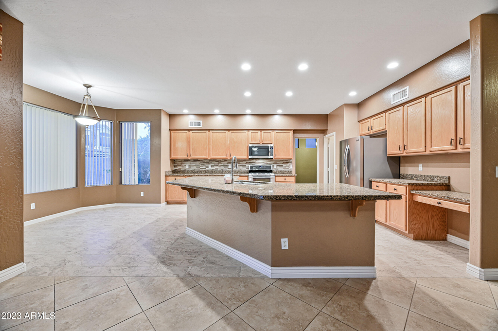 6780 W Amigo Drive - Photo 12