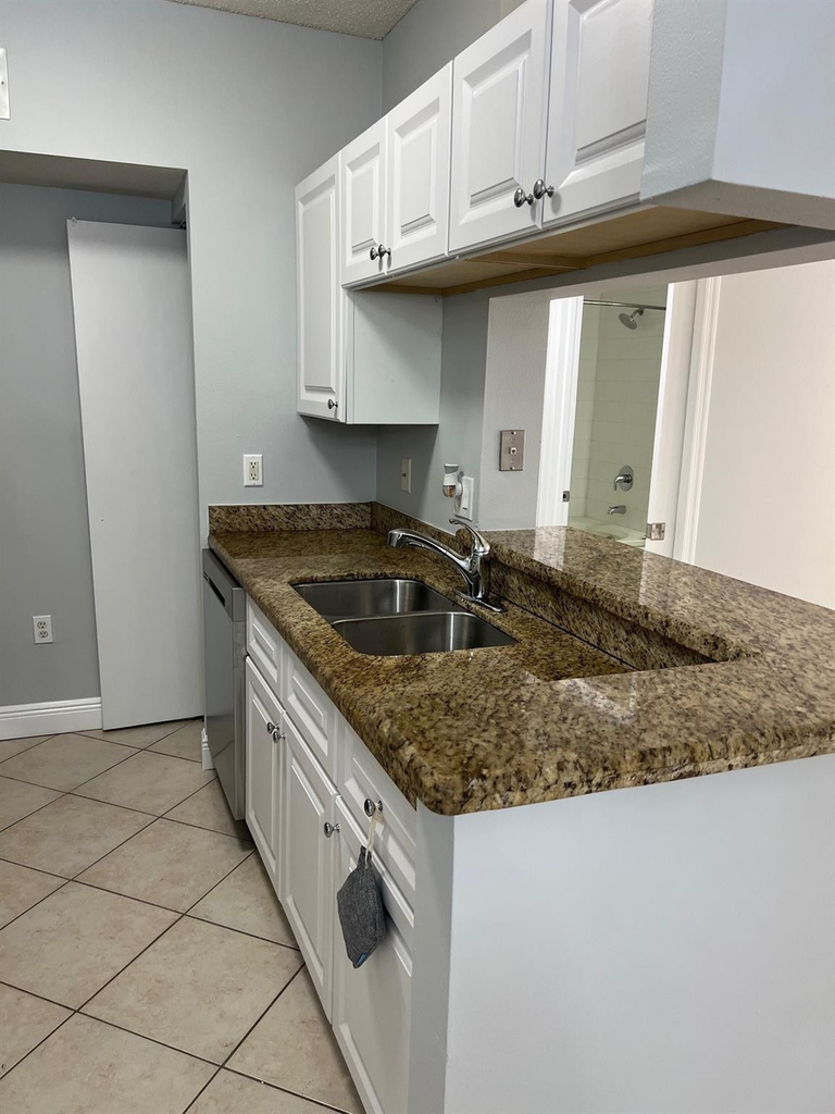11787 W Atlantic Boulevard - Photo 2