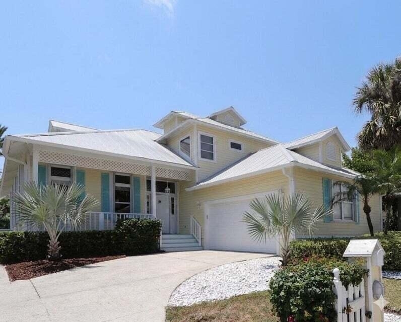 400 Seaside Lane - Photo 0