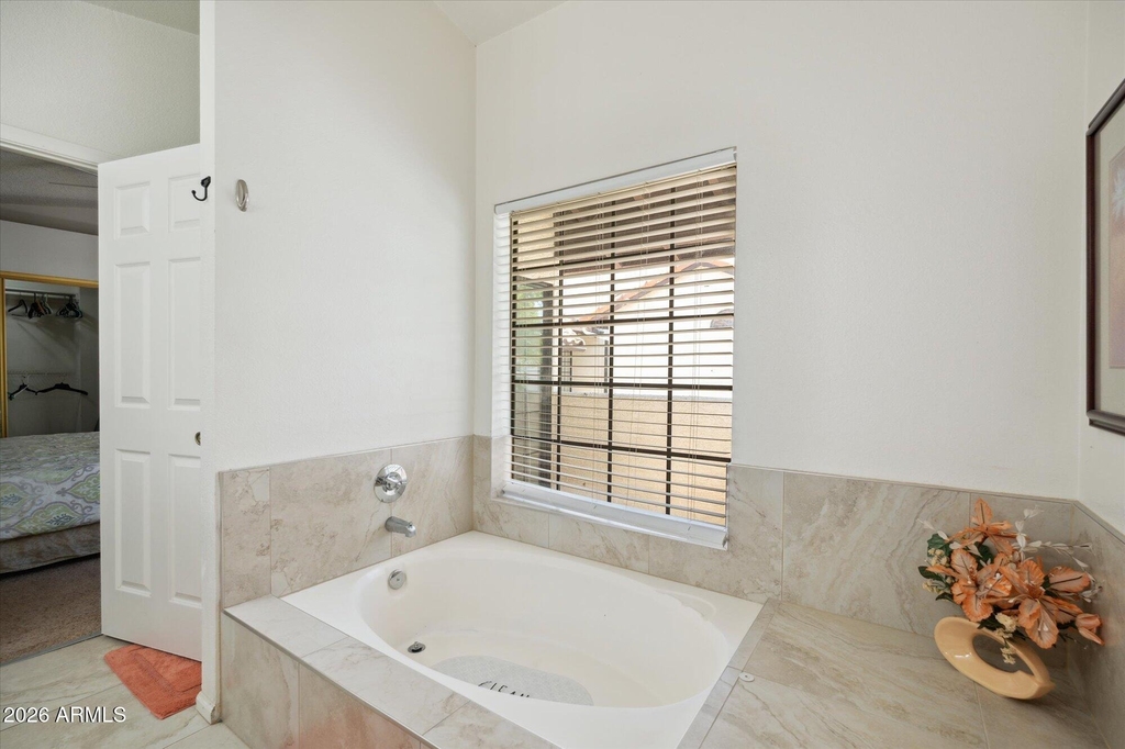 11011 N 92nd Street - Photo 14