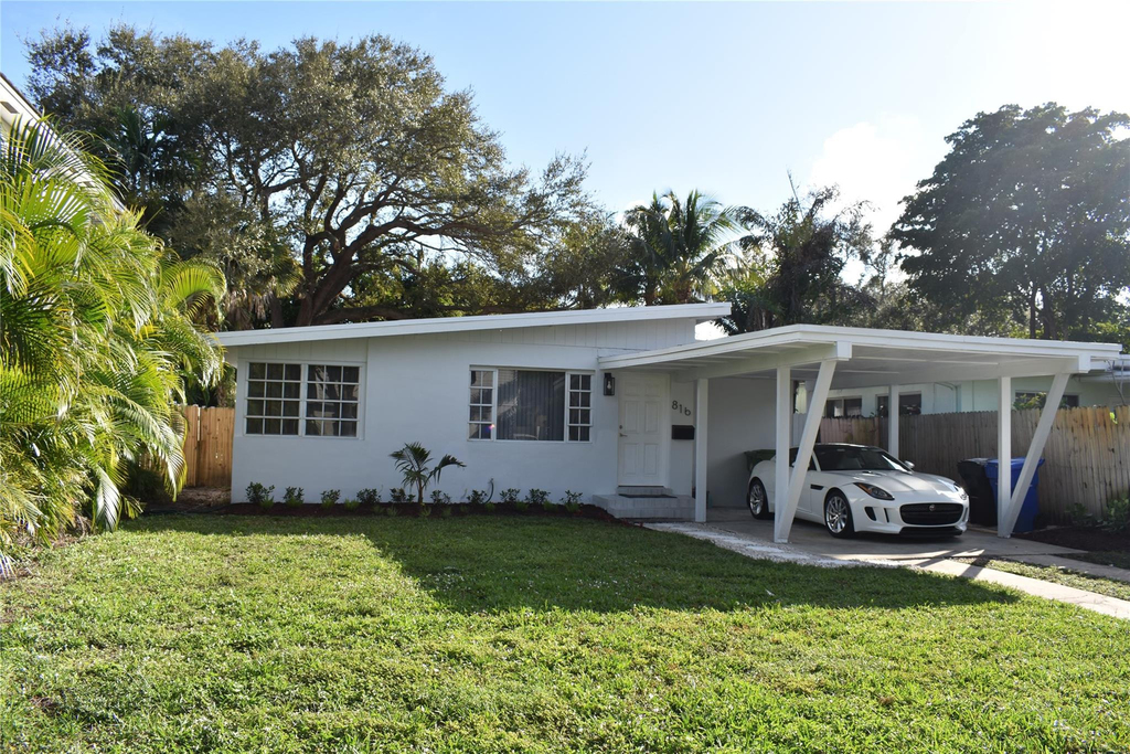 816 Se 6th Court - Photo 1