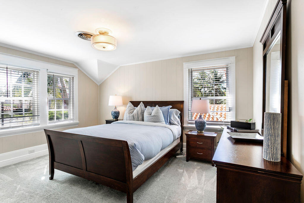 141 Australian Avenue - Photo 6