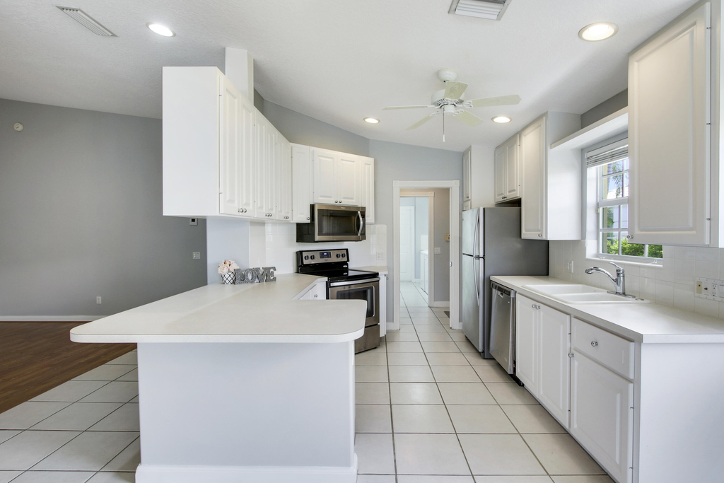 10870 Sw Dardanelle Drive - Photo 8