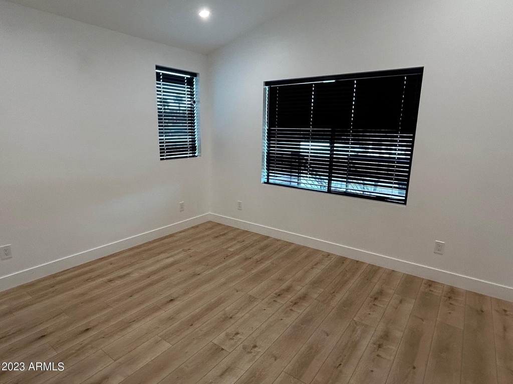 302 W Culver Street - Photo 14