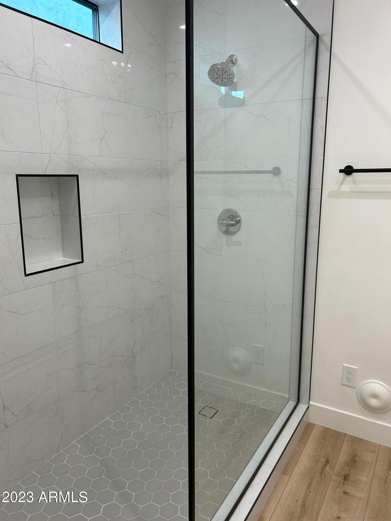 302 W Culver Street - Photo 12
