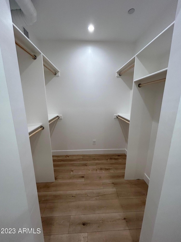 302 W Culver Street - Photo 13