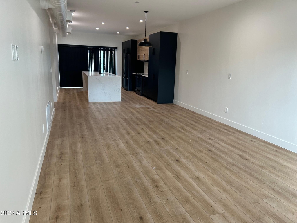 302 W Culver Street - Photo 7