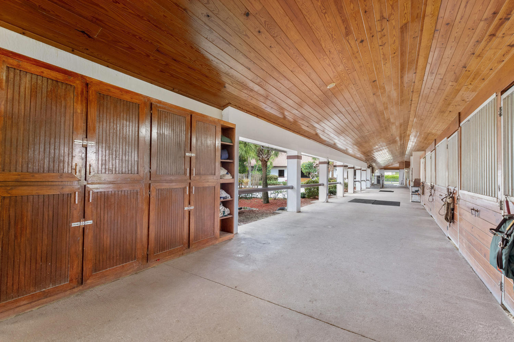 4751 S South Road - Photo 10