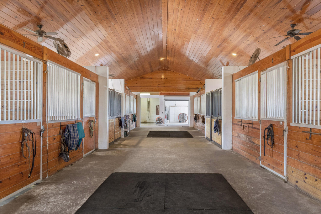 4751 S South Road - Photo 6
