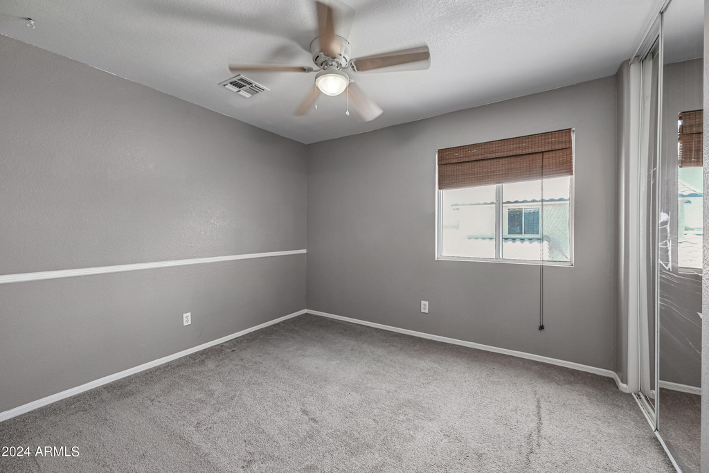 16224 W Jefferson Street - Photo 20