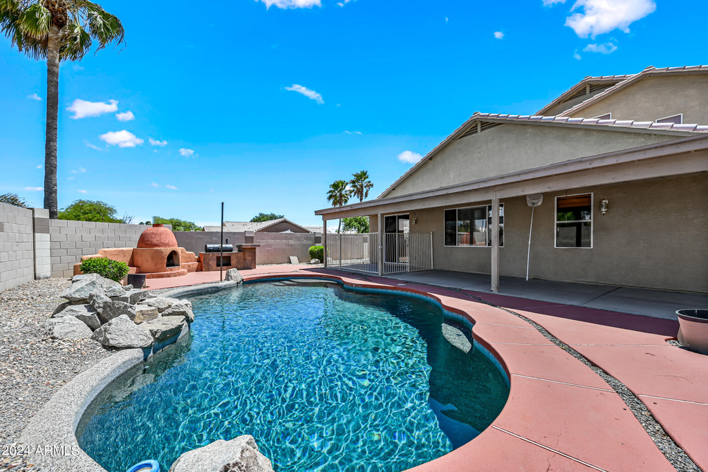 16224 W Jefferson Street - Photo 27