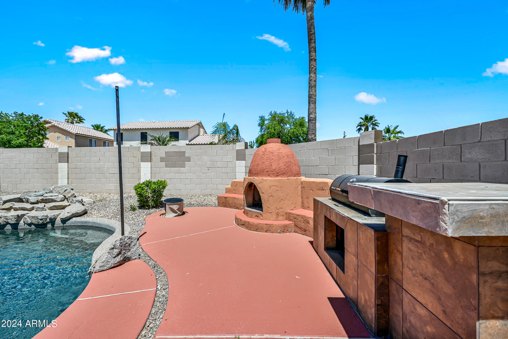 16224 W Jefferson Street - Photo 26