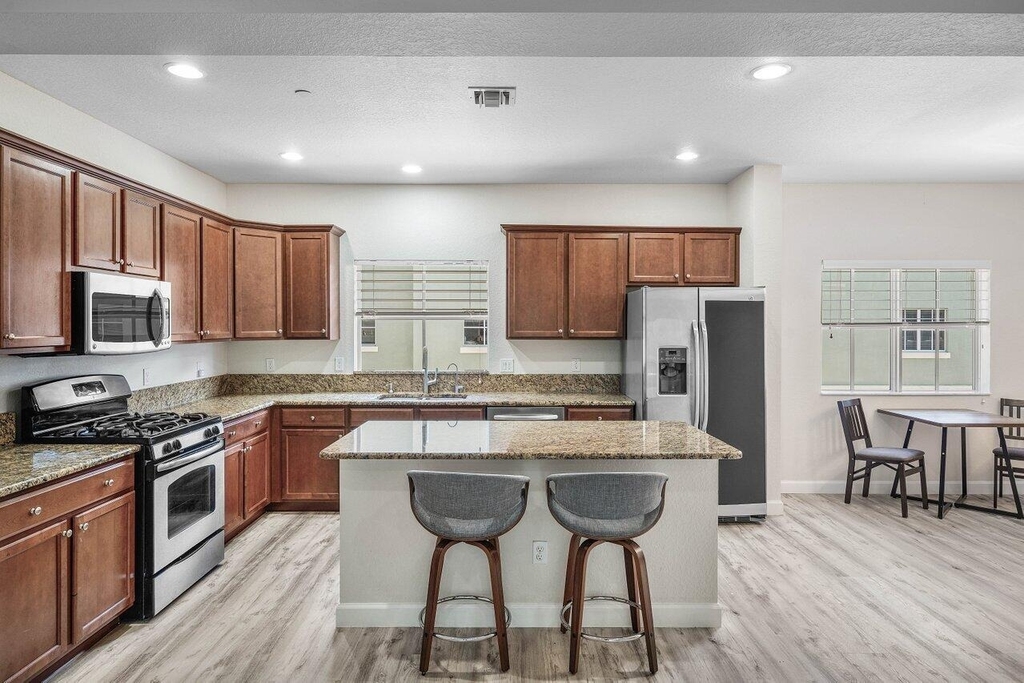 48 Nw Hawthorne Place - Photo 9