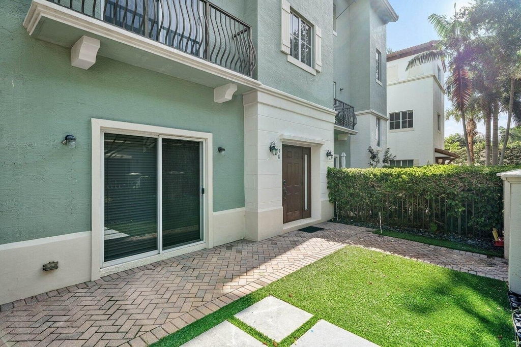 48 Nw Hawthorne Place - Photo 3