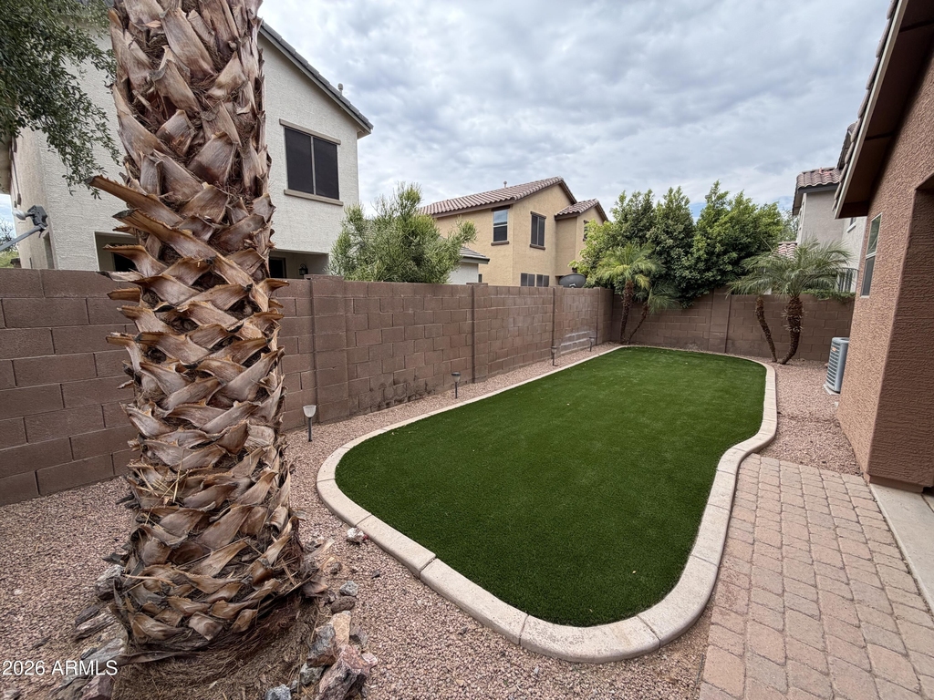 2065 S Martingale Road - Photo 25