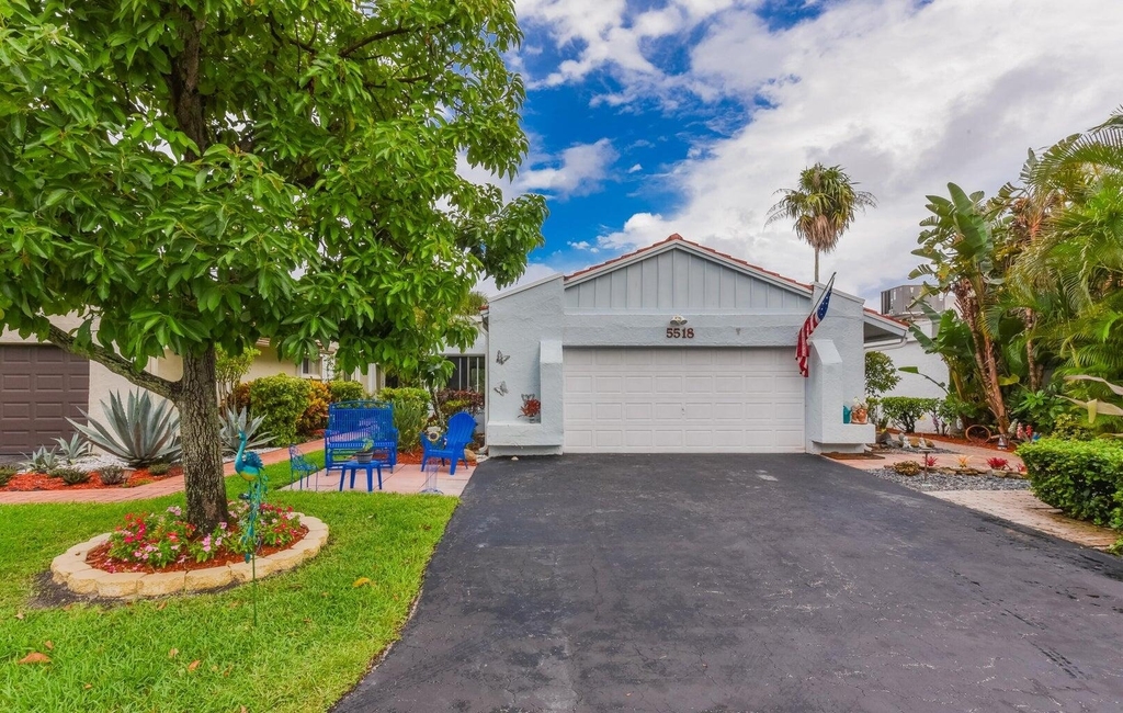 5518 Ainsley Court - Photo 0