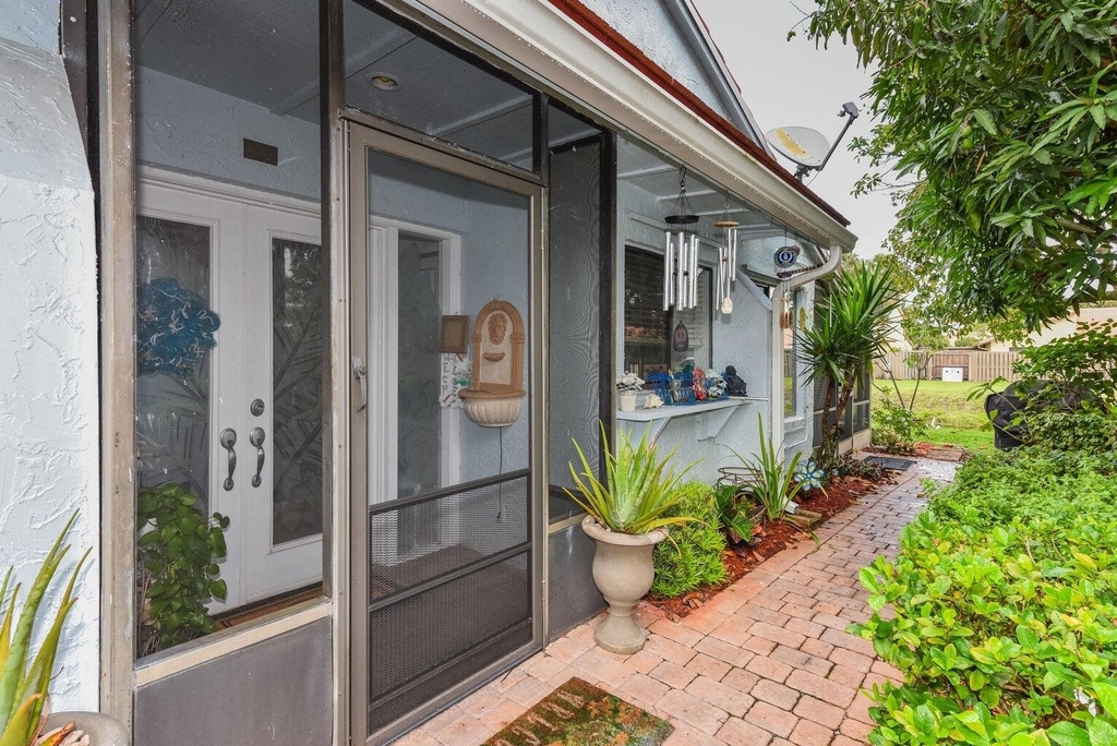 5518 Ainsley Court - Photo 5