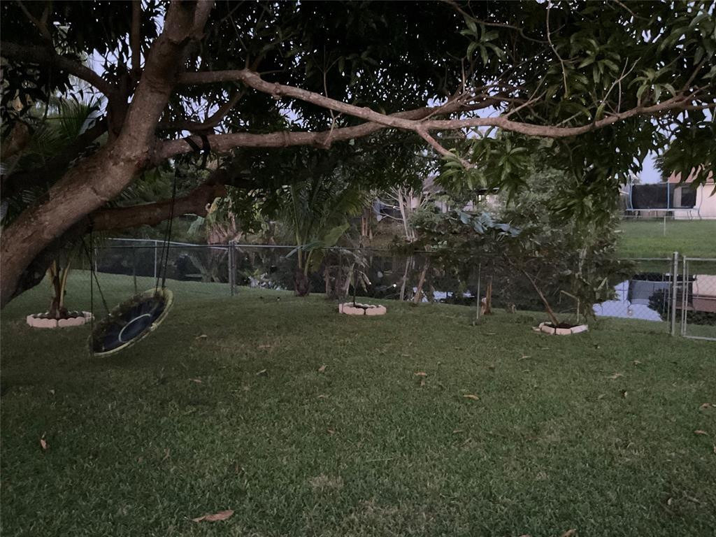 4770 Nw 85th Avenue - Photo 45