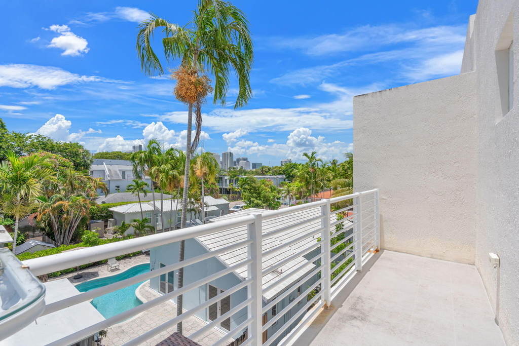 622 Ne 10th Avenue - Photo 6