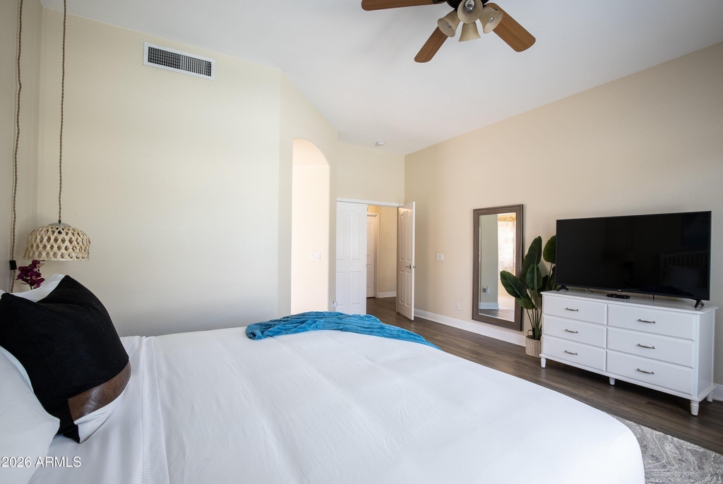 660 N Stacie Court - Photo 18