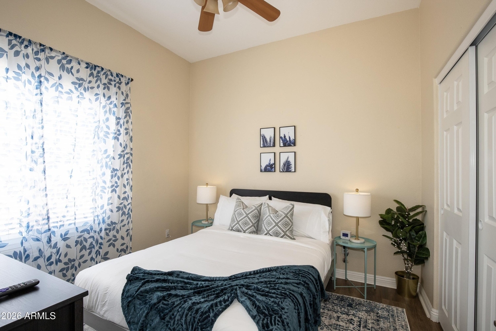660 N Stacie Court - Photo 24