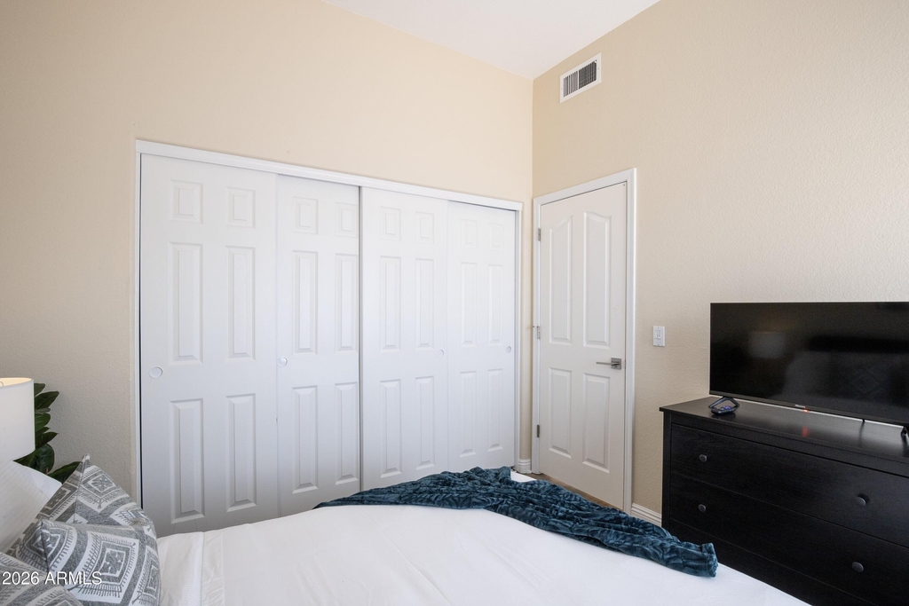 660 N Stacie Court - Photo 25