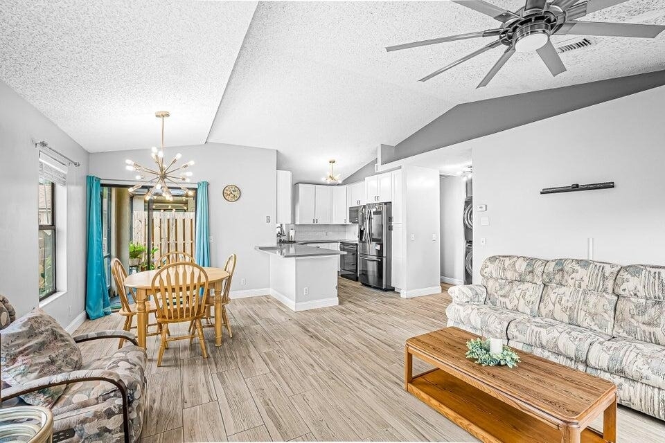 2826 Stoneway Lane - Photo 3