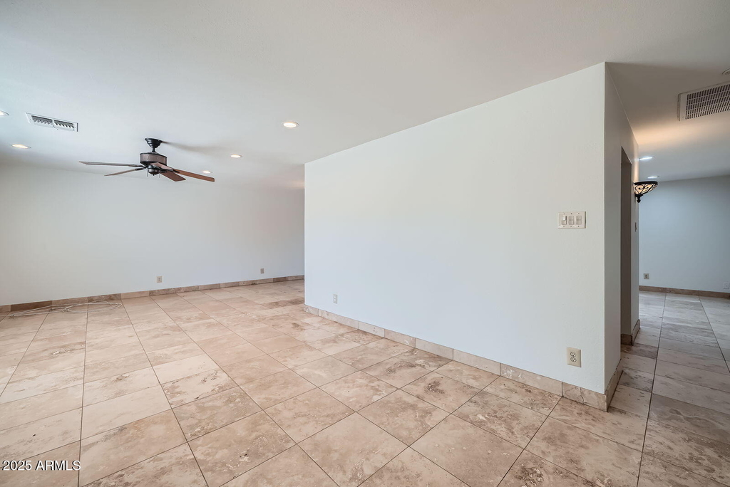 6220 E Gold Dust Avenue - Photo 4