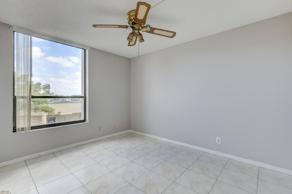 6751 N University Drive - Photo 19