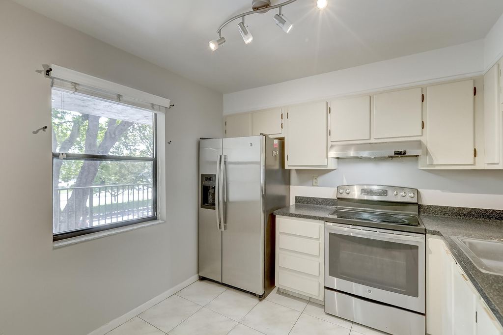 6751 N University Drive - Photo 12