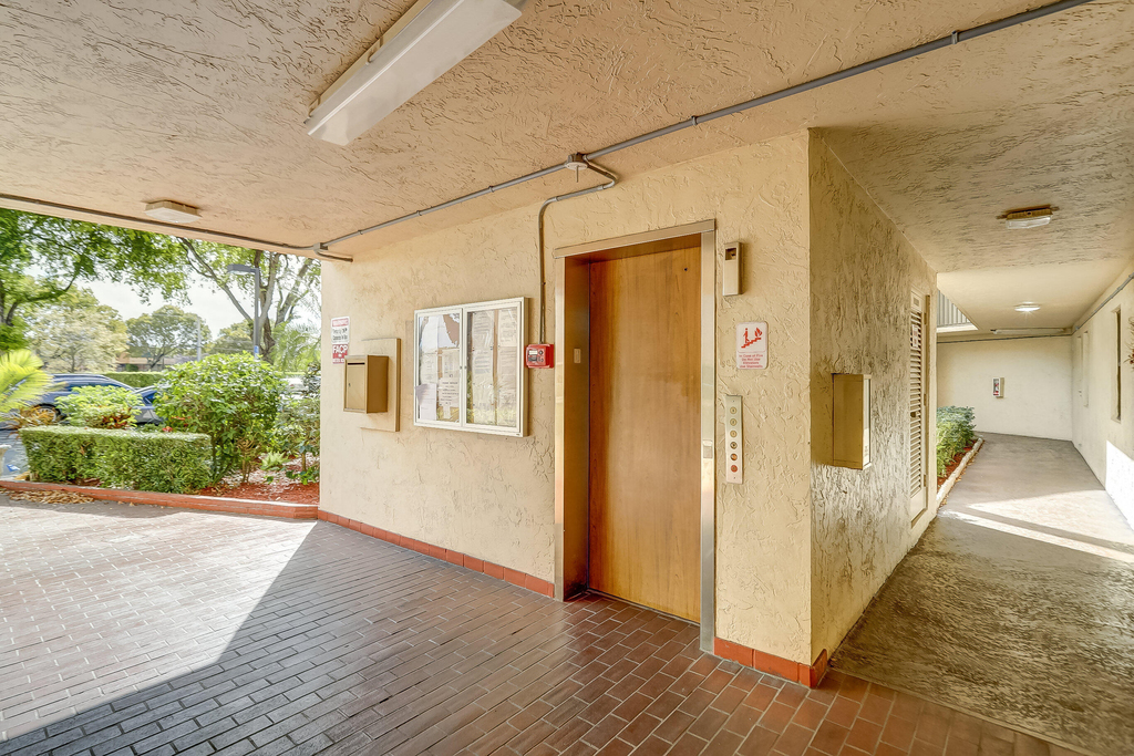 6751 N University Drive - Photo 4