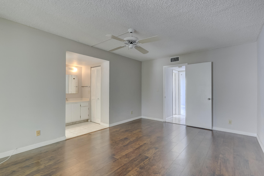 6751 N University Drive - Photo 28