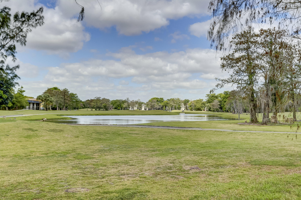 6751 N University Drive - Photo 45