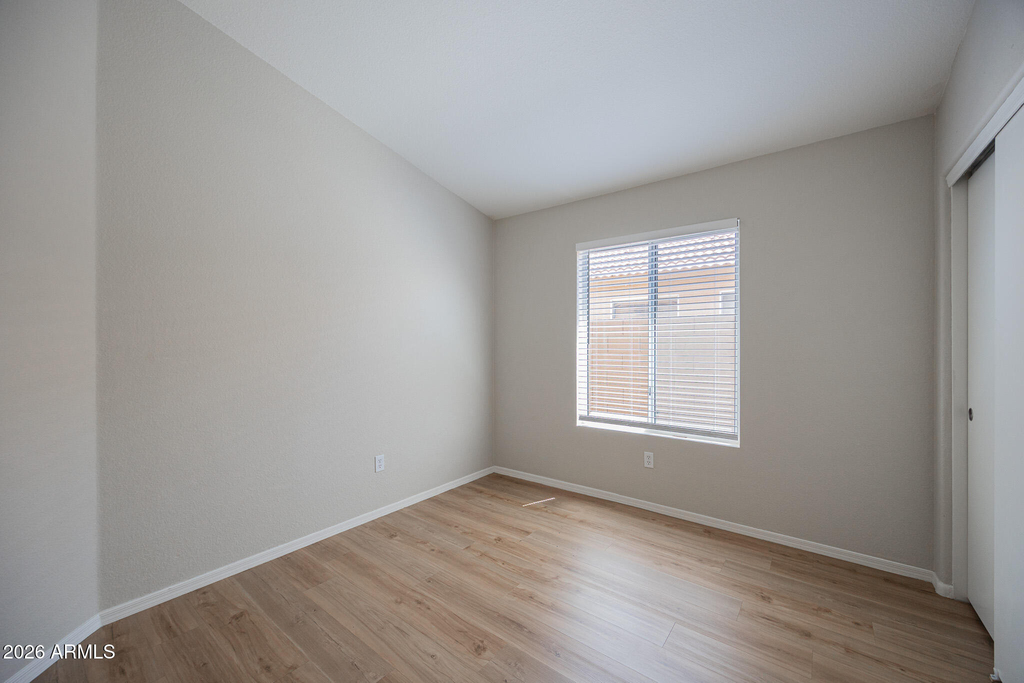 1710 E Oakland Street - Photo 15