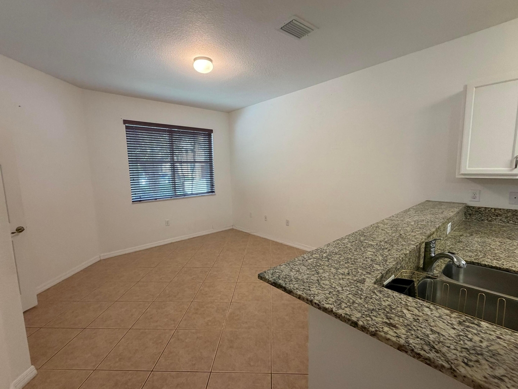 8928 Sw 18th Street - Photo 8