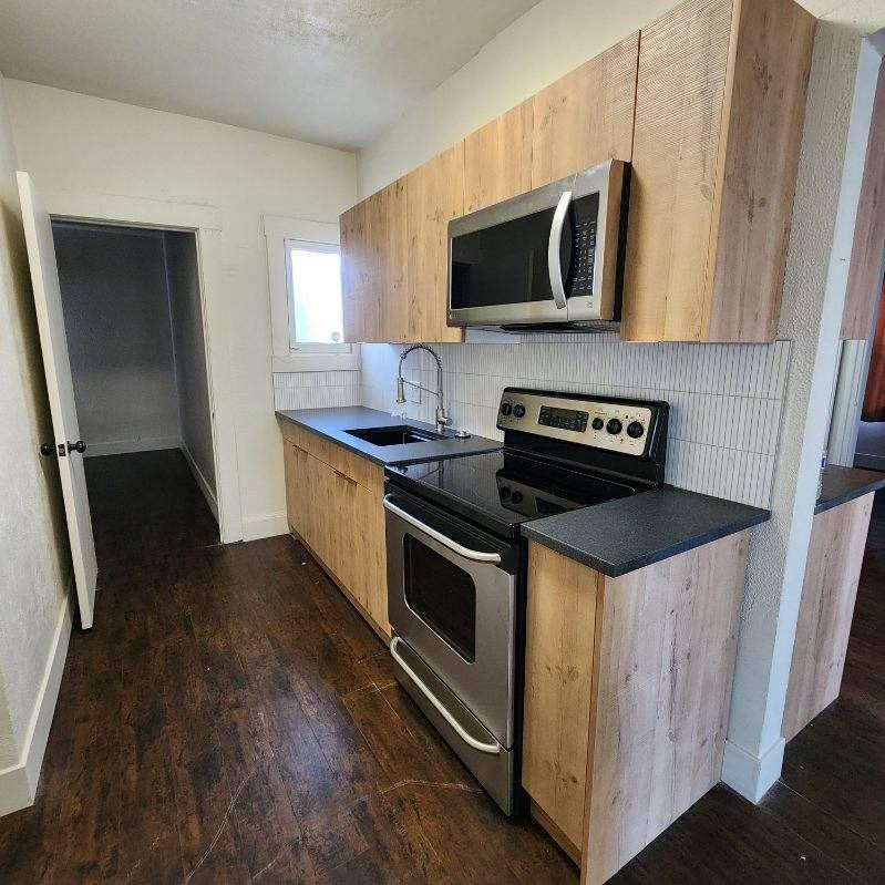 716 E Pierce Street - Photo 7
