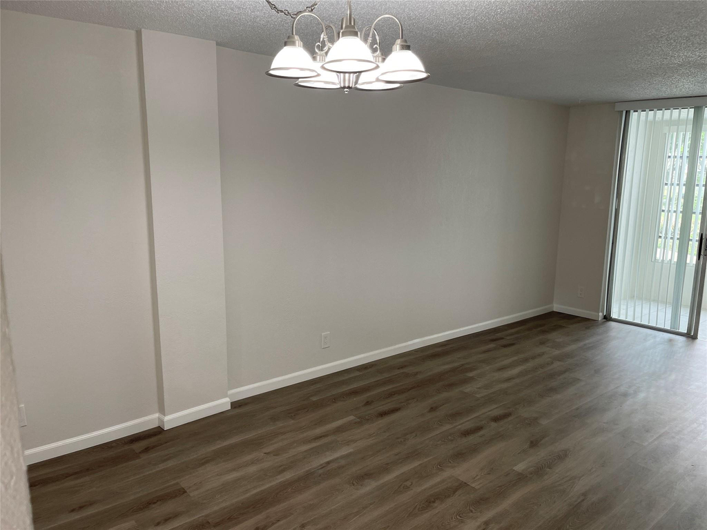3099 Nw 48th Avenue - Photo 8