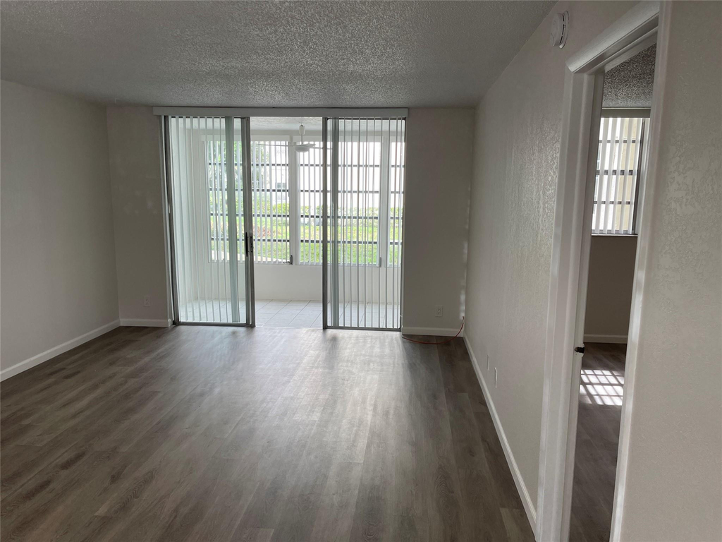 3099 Nw 48th Avenue - Photo 9