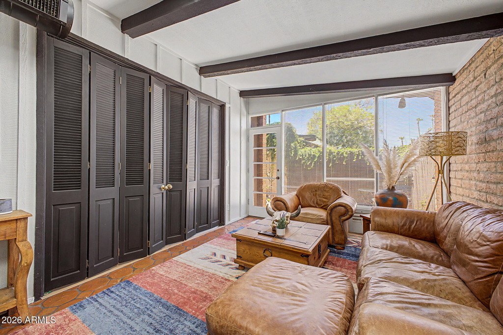 3046 N 32nd Street - Photo 3