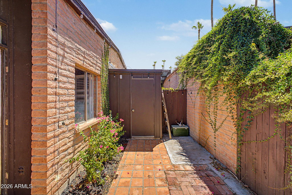 3046 N 32nd Street - Photo 25