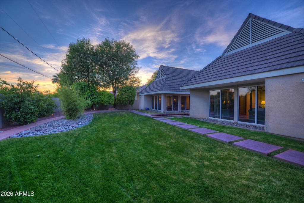 1523 W Vista Avenue - Photo 21