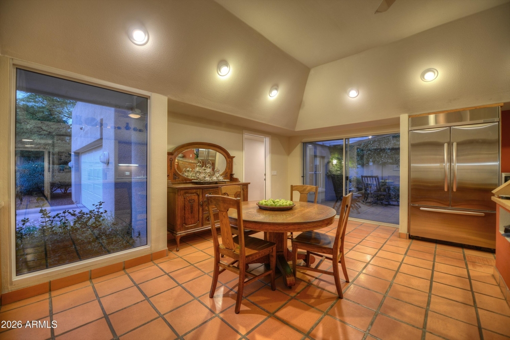 1523 W Vista Avenue - Photo 5