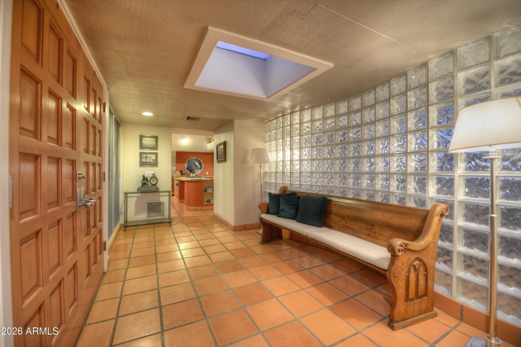 1523 W Vista Avenue - Photo 2