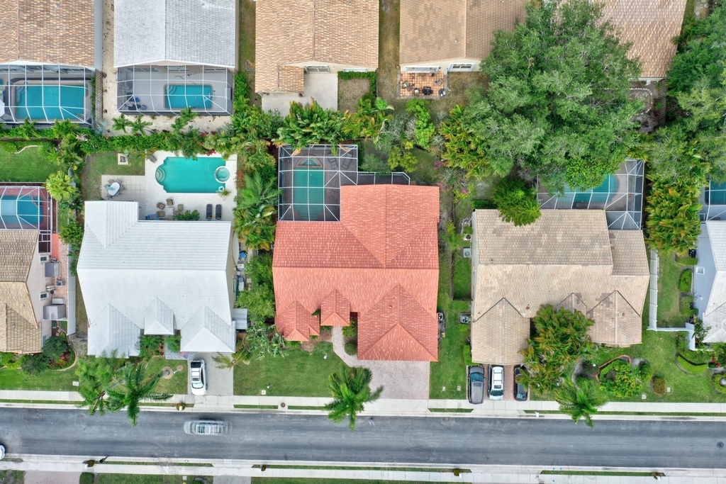 10207 Allamanda Boulevard - Photo 47