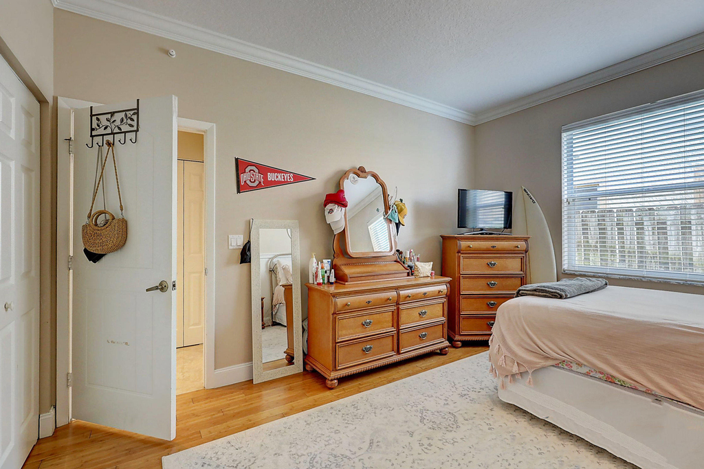 10207 Allamanda Boulevard - Photo 32