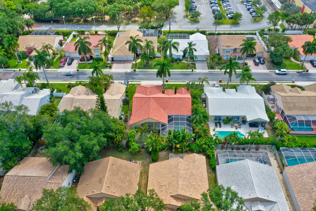 10207 Allamanda Boulevard - Photo 49